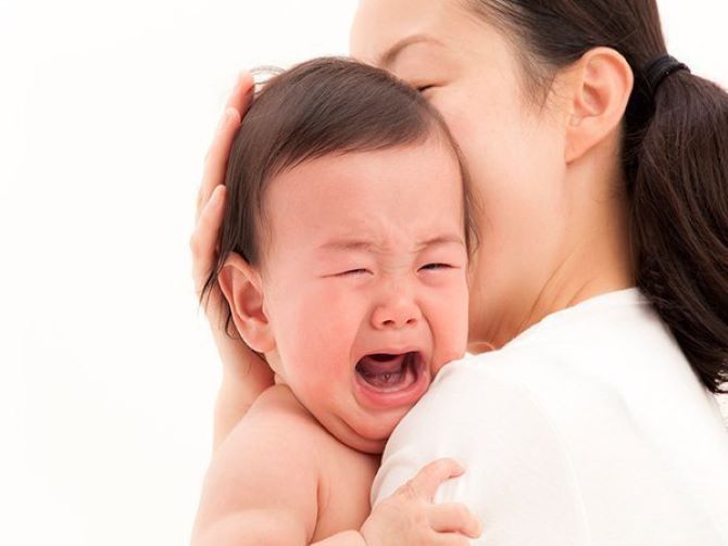 Có nên cho bé ăn sữa khi bé bị tiêu chảy không?
